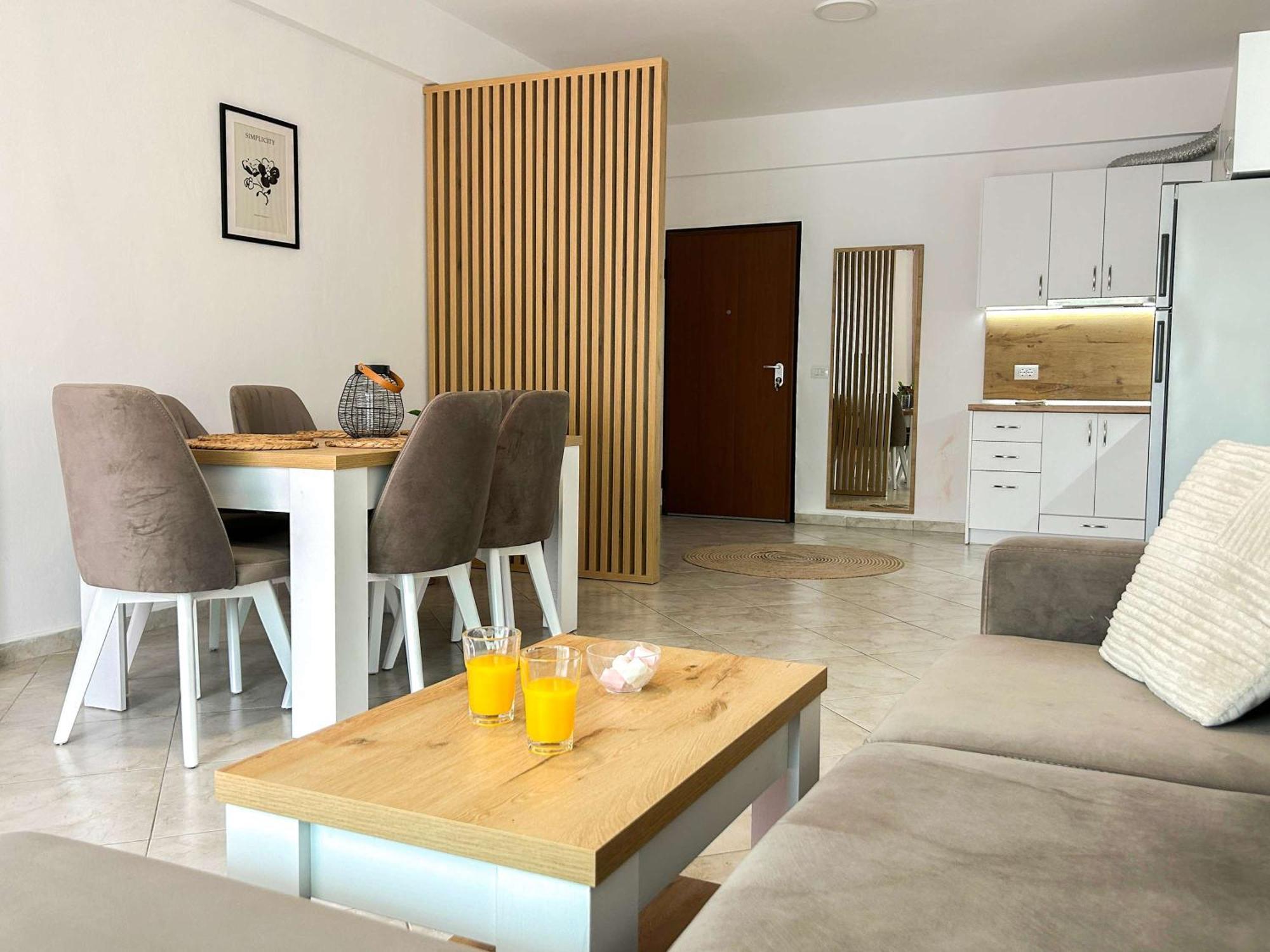 Apartment Lada 756 Durrës Esterno foto