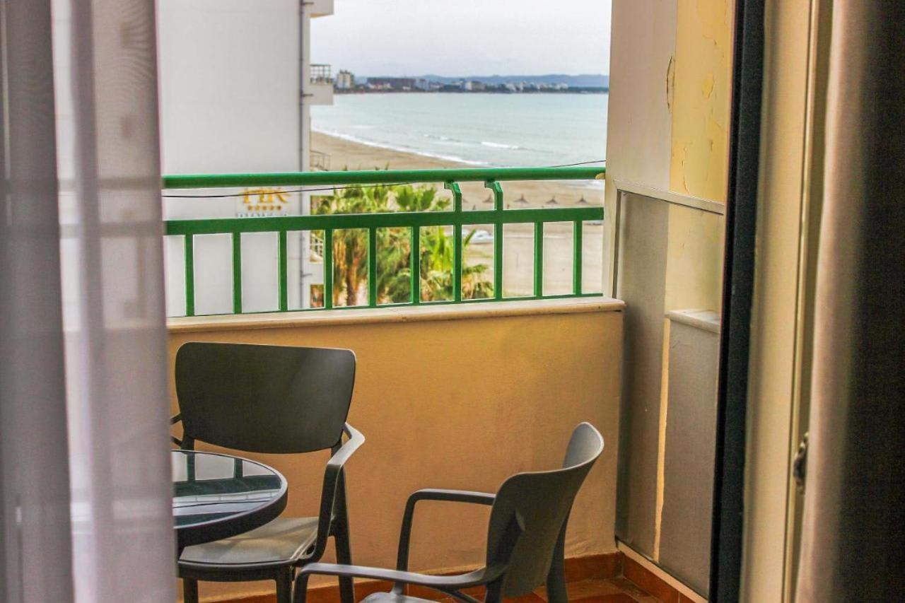 Apartment Lada 756 Durrës Esterno foto